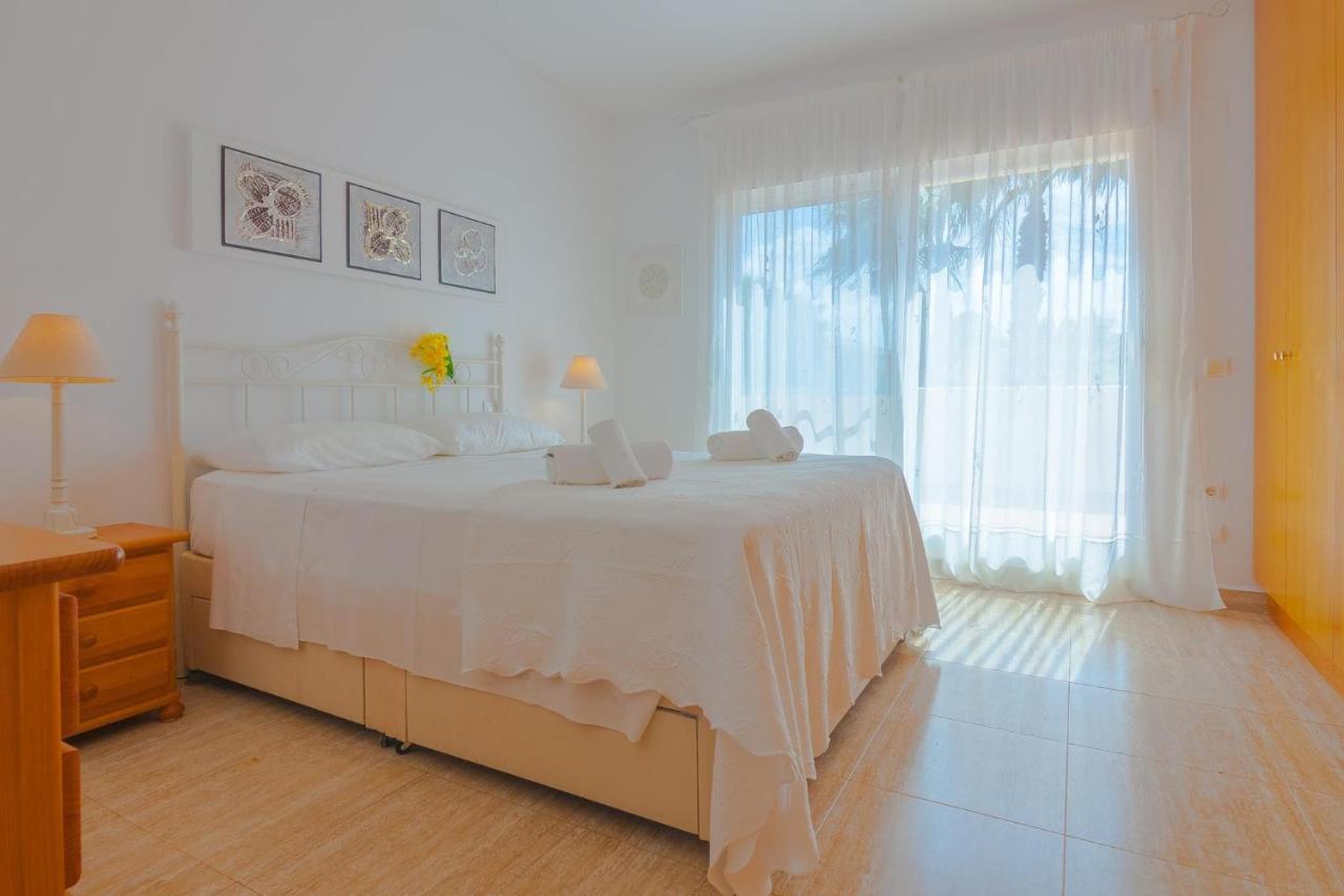 Villas Guzman Margaret Кальпе Экстерьер фото