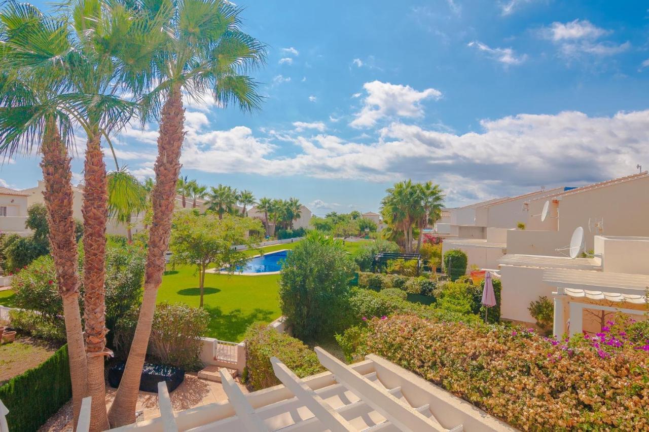 Villas Guzman Margaret Кальпе Экстерьер фото